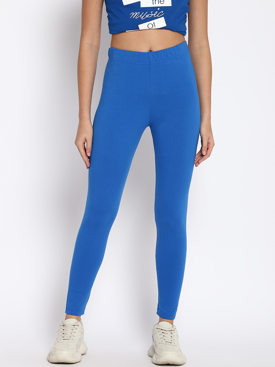 

abof Women Blue Solid Regular Fit Leggings