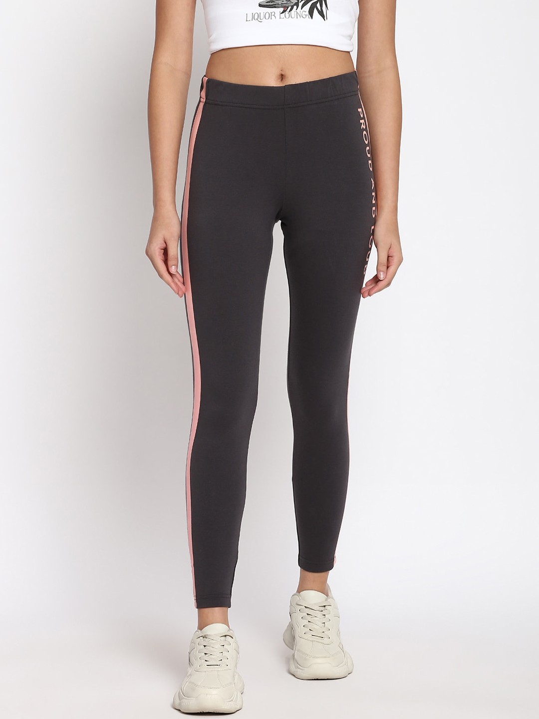 

abof Women Black Printed Regular Fit Leggings