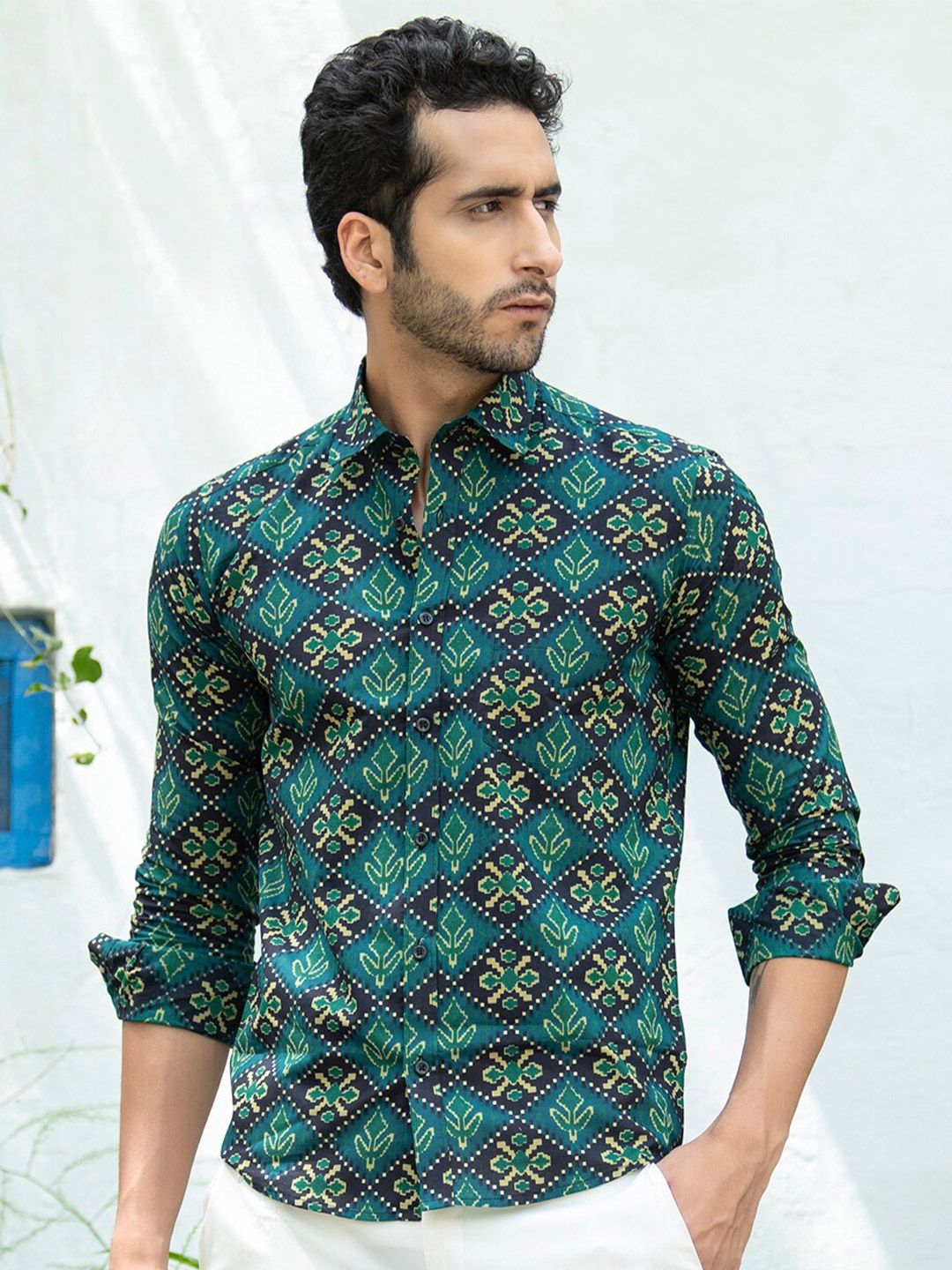 

Tistabene Men Green Comfort Printed Casual Shirt