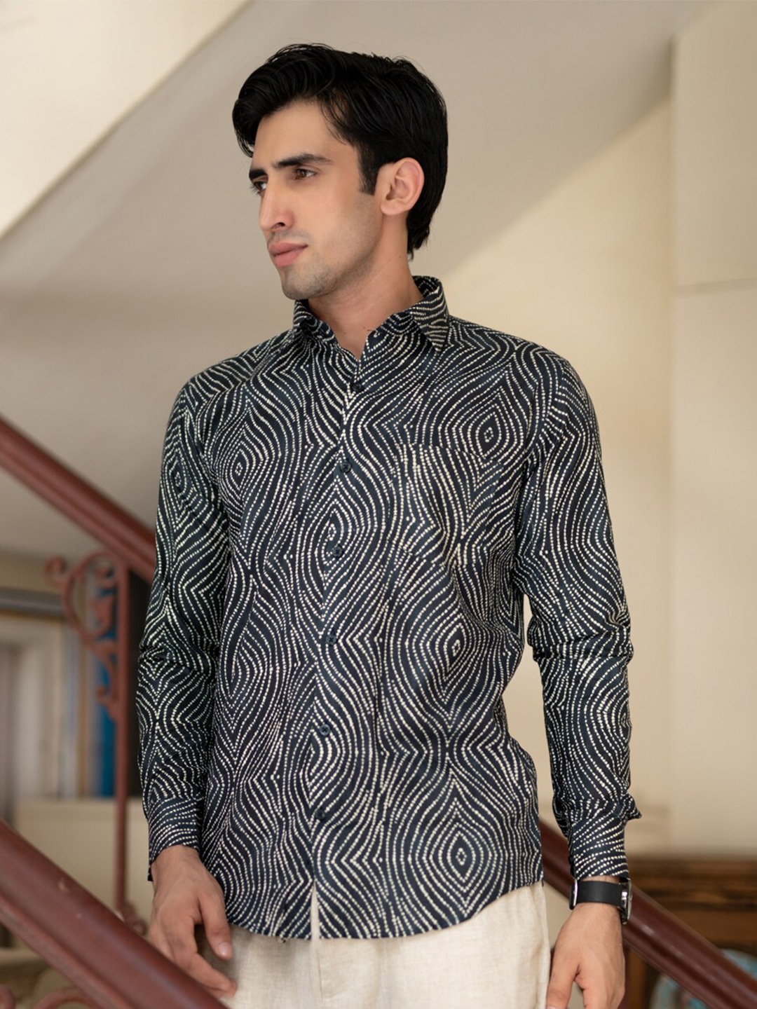 

Tistabene Men Blue Comfort Printed Casual Shirt