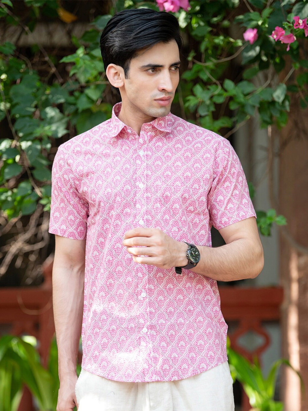 

Tistabene Men Pink Comfort Floral Printed Casual Shirt