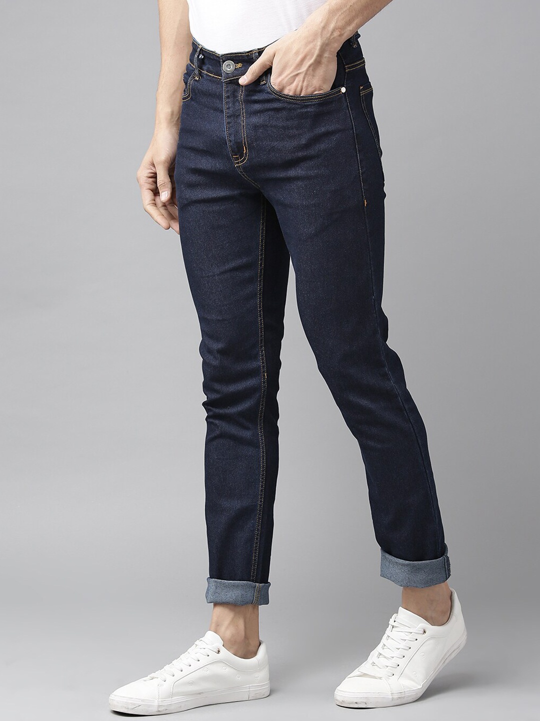 

Hubberholme Men Navy Blue Comfort Slim Fit Light Fade Stretchable Jeans