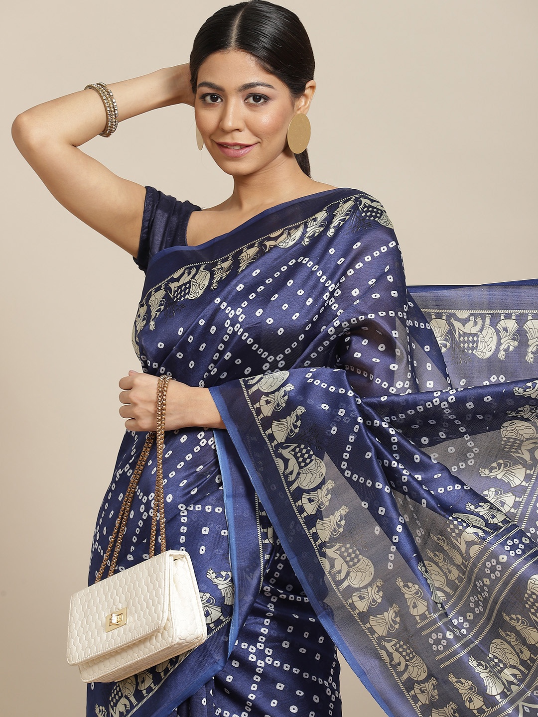 

Ishin Navy Blue & White Bandhani Art Silk Bandhani Saree