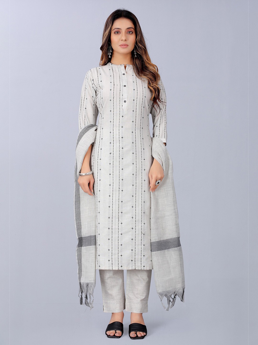 

ASPORA Off White & Black Pure Cotton Unstitched Dress Material