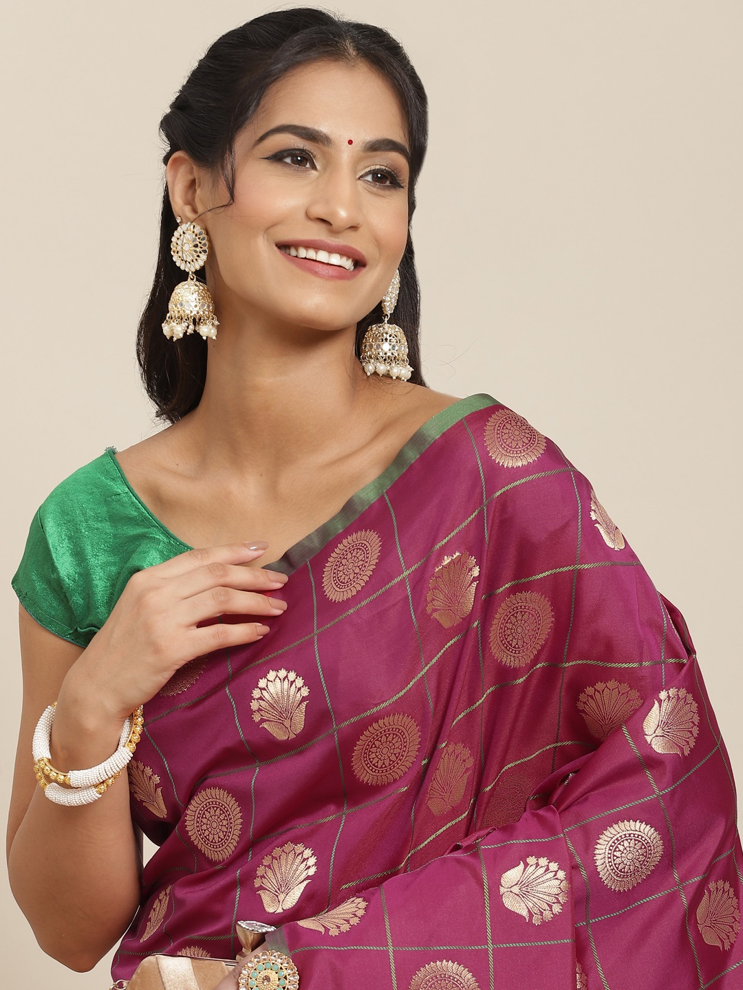 

Ishin Magenta & Gold-Toned Ethnic Motifs Woven Design Zari Banarasi Saree