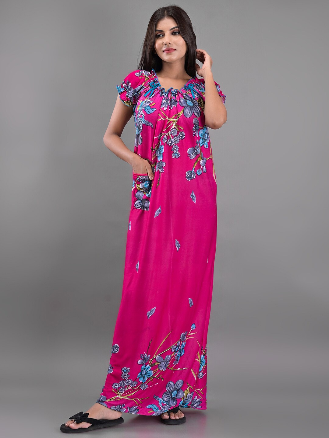

Apratim Pink Satin Printed Maxi Nightdress