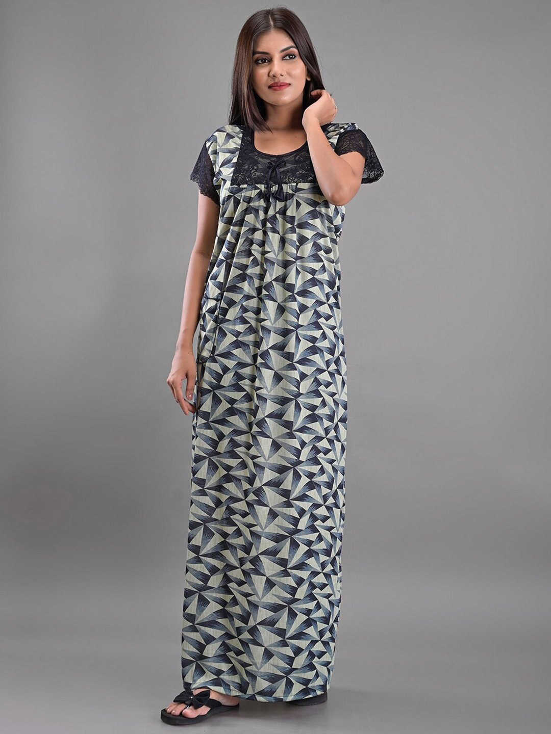 

Apratim Grey Satin Printed Maxi Nightdress, Grey melange