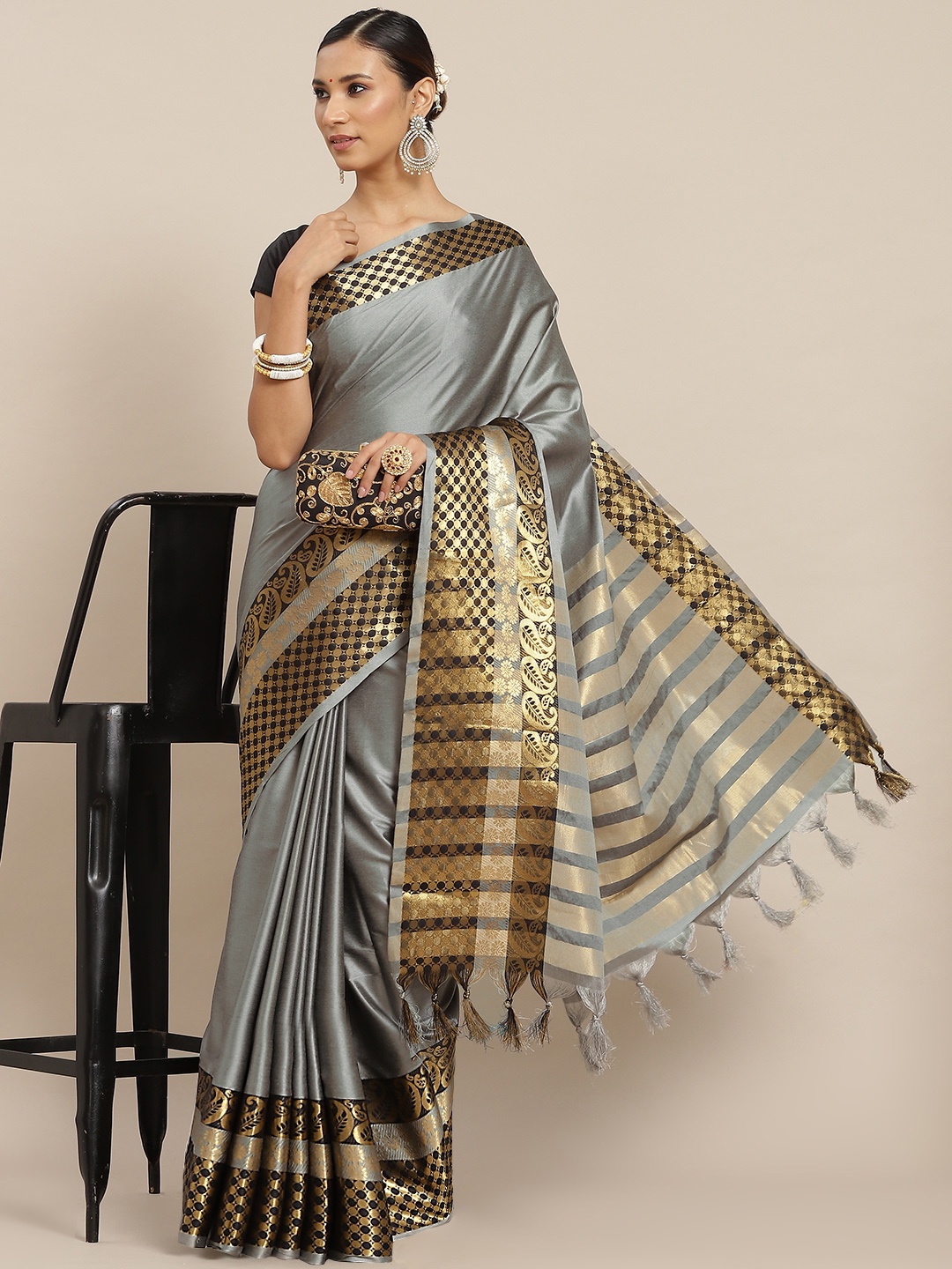 

Ishin Grey Zari Art Silk Saree