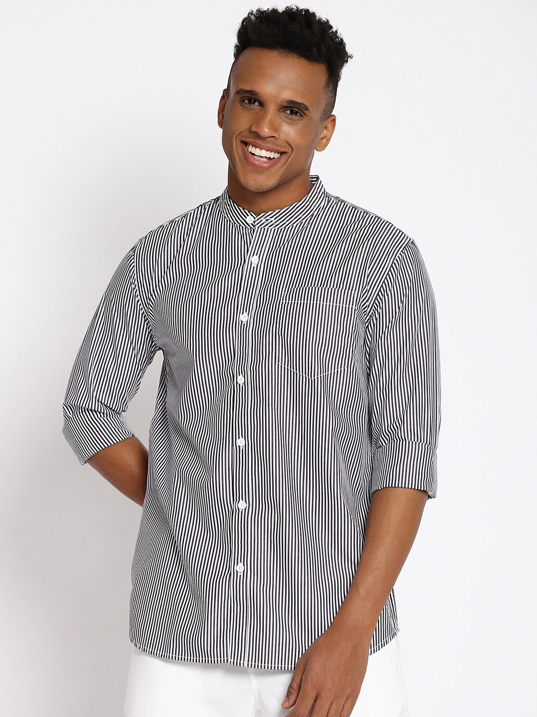 

abof Men White Slim Fit Striped Casual Shirt