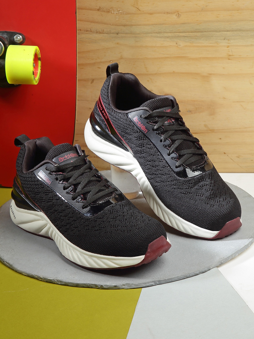 

Action Men Black Textured Sneakers