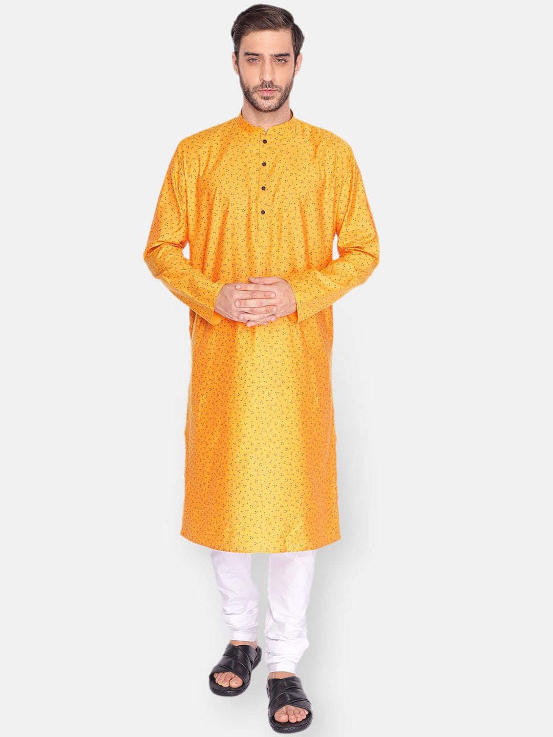 

NAMASKAR Men Yellow Printed Cotton Kurta with Pyjamas