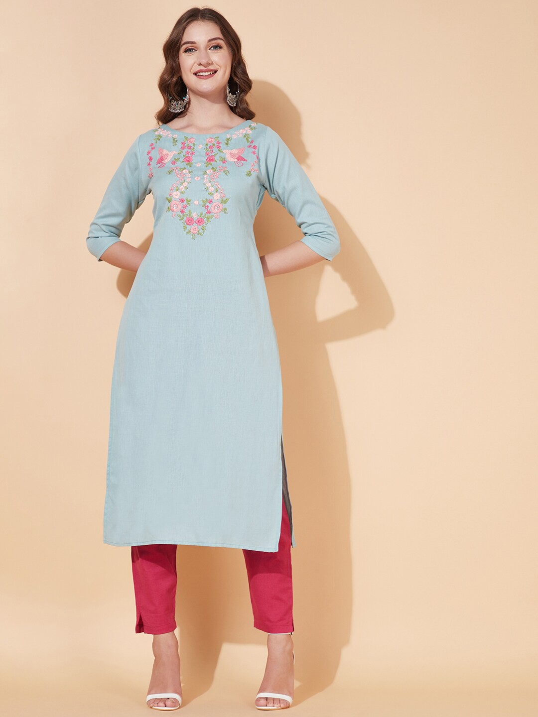 

FASHOR Women Blue Floral Embroidered Pure Cotton Straight Kurta