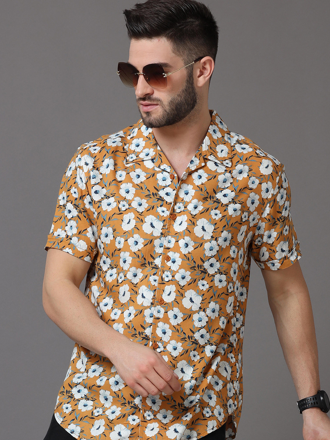 

HERE&NOW Men Mustard Slim Fit Floral Printed Casual Shirt