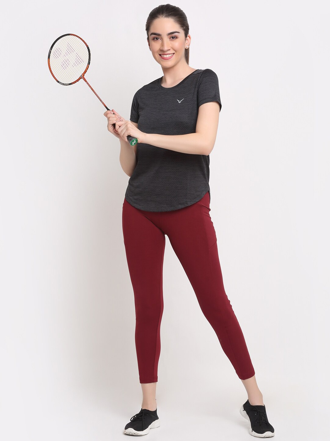 

Invincible Women Fitness Jacquard Tee, Black