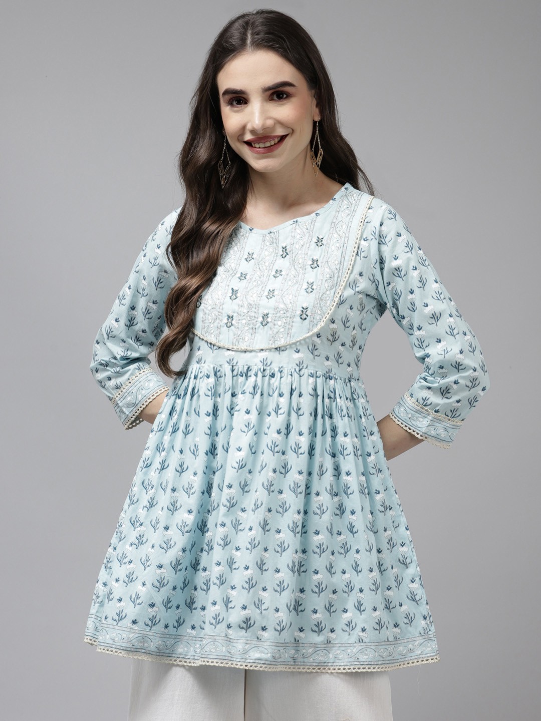 

Amirah s Blue & White Pure Cotton Embroidered Detail Ethnic Motifs Printed Tunic