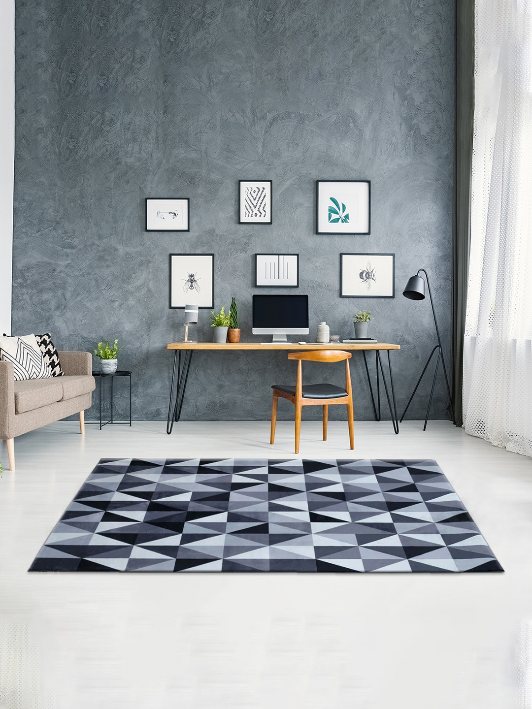 

Athome by Nilkamal Black & White Printed Carpets