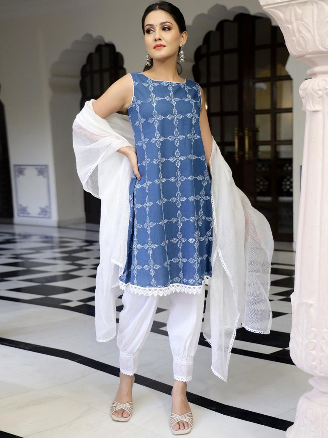 

Baisacrafts Women Blue Hand Block Printed Pure Cotton Kurta with Trousers & Dupatta