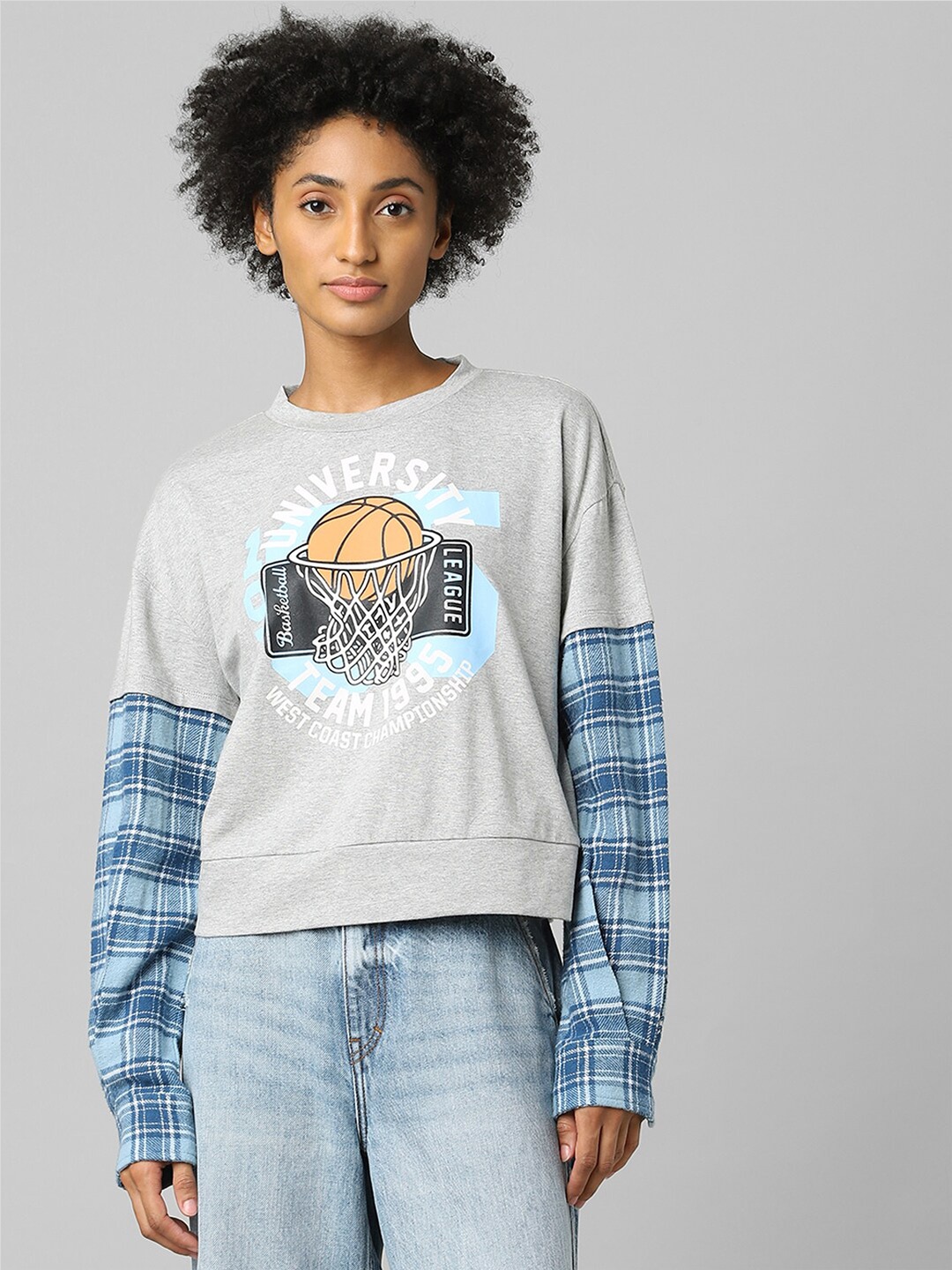 

ONLY Grey & arctic ice Print Extended Sleeves Top
