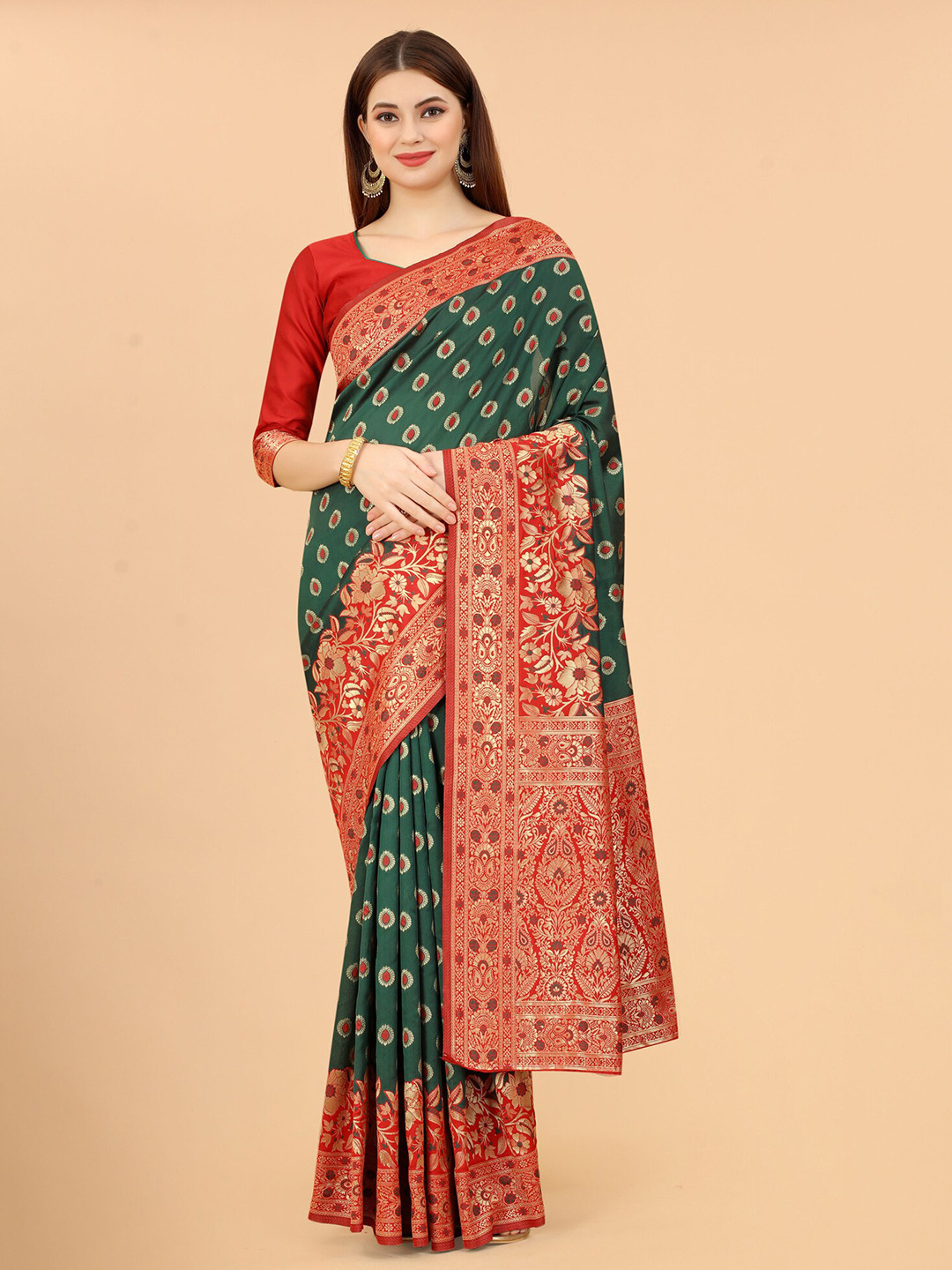 

WELL WORN Green & Red Woven Design Zari Silk Cotton Banarasi Saree