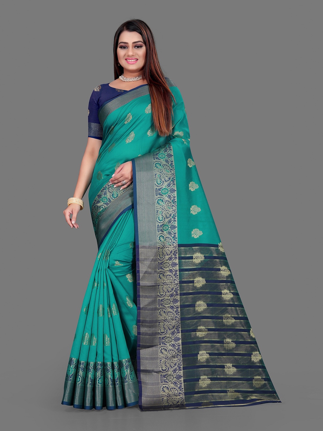 

Indian Fashionista Green & Gold-Toned Woven Design Zari Art Silk Half and Half Banarasi Saree