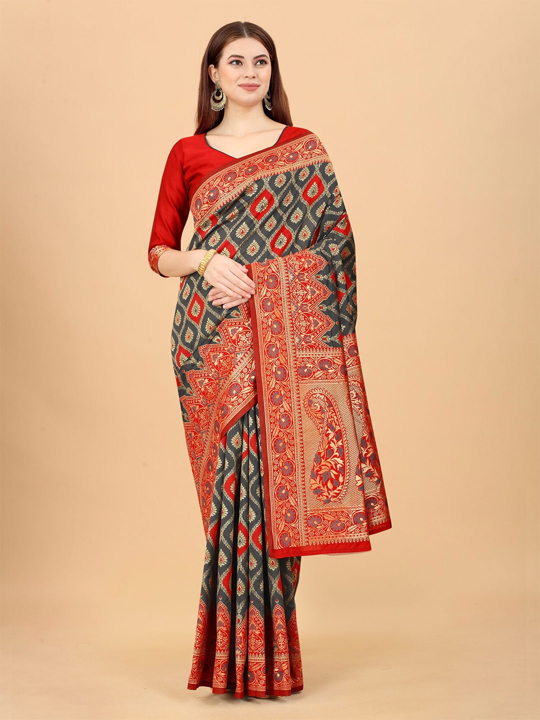 

WELL WORN Grey & Red Woven Design Silk Cotton Banarasi Saree