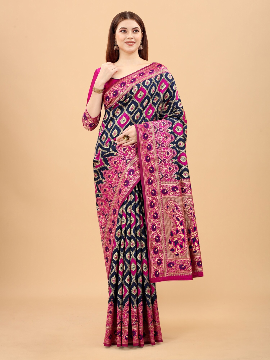 

WELL WORN Navy Blue & Pink Woven Design Silk Cotton Banarasi Saree