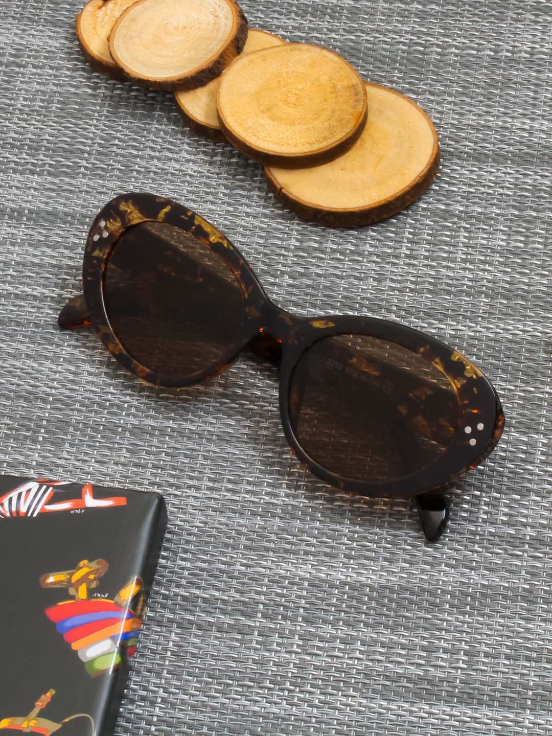 

Gold Berg Unisex Brown Lens & Brown Cateye Sunglasses with UV Protected Lens