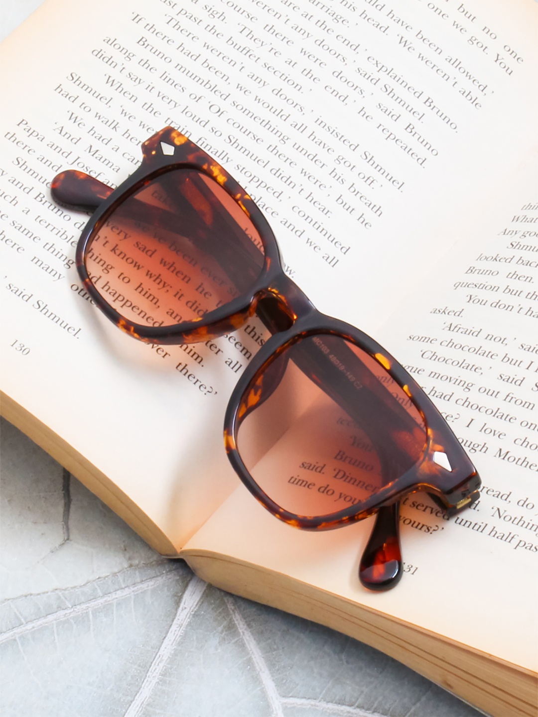 

Gold Berg Unisex Brown Lens & Brown Wayfarer Sunglasses with UV Protected Lens