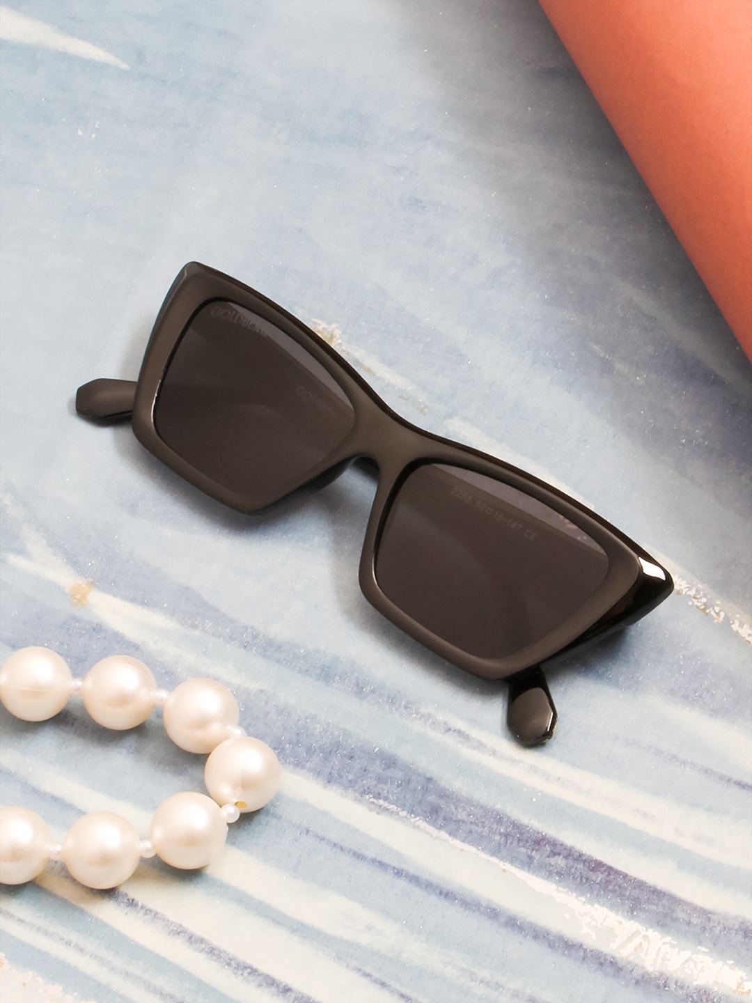 

Gold Berg Unisex Black Lens & Black Square Sunglasses with UV Protected Lens