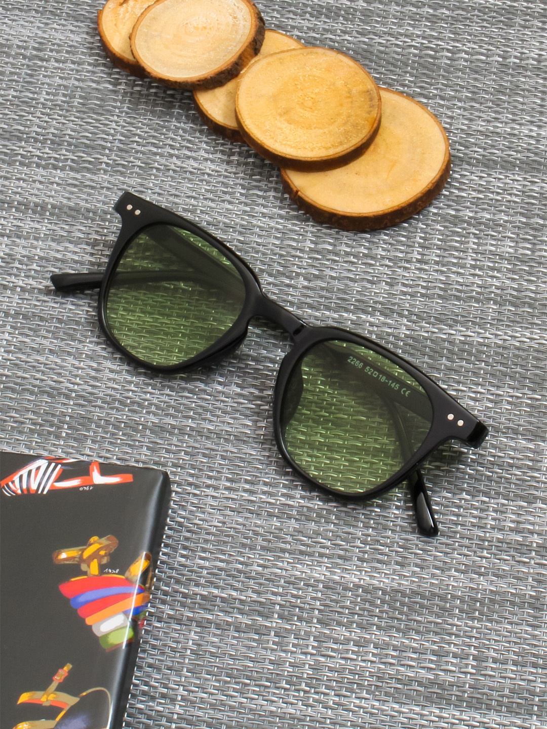 

Gold Berg Unisex Green Lens & Black Square Sunglasses with UV Protected Lens