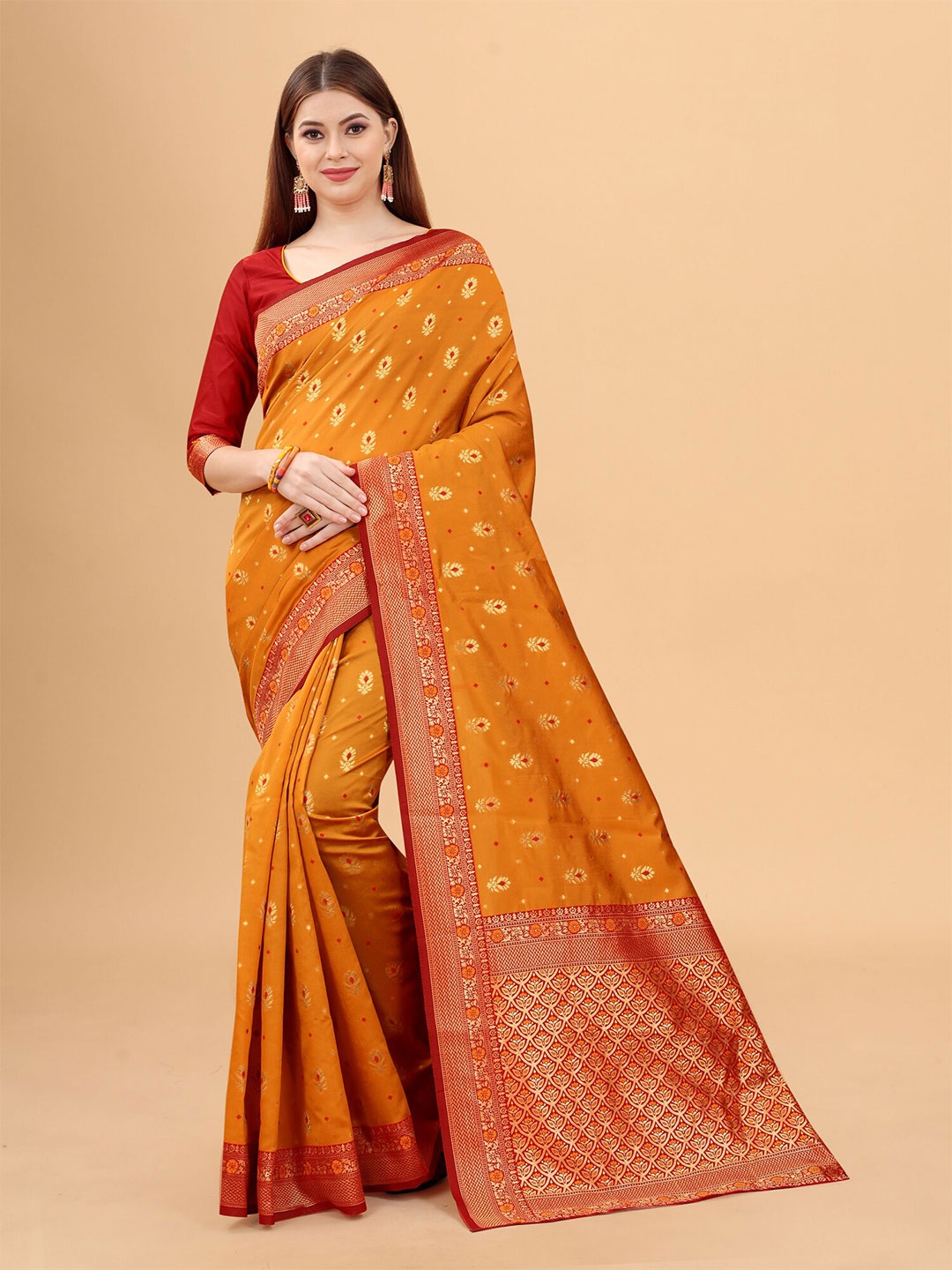 

INDI AVTAAR Gold-Toned & Red Woven Design Silk Cotton Banarasi Saree