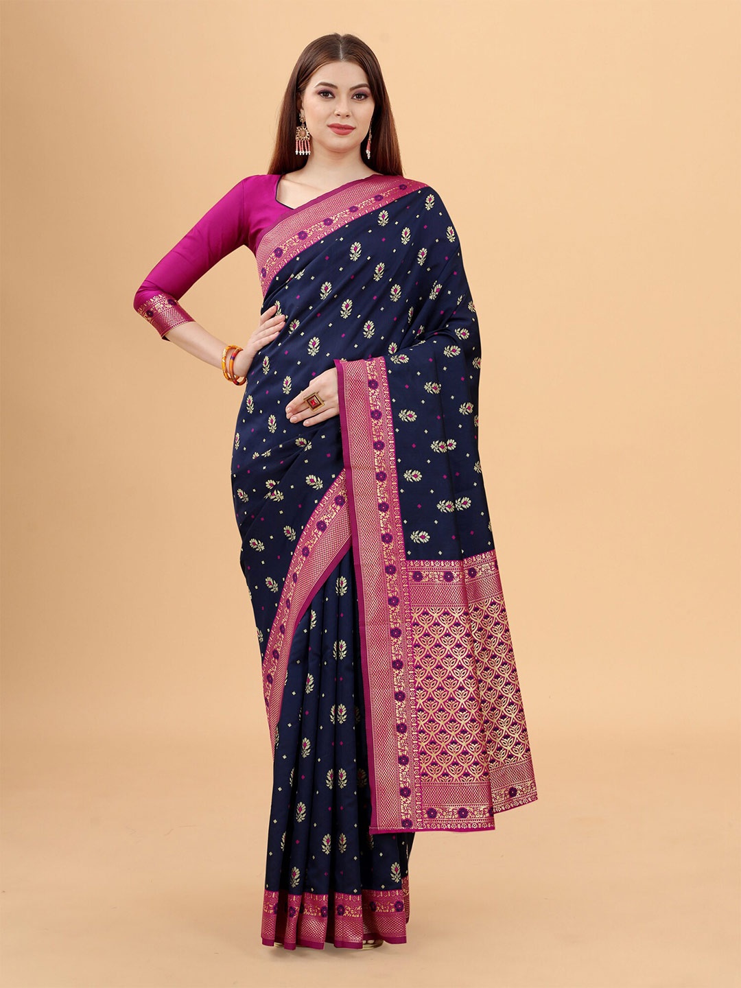 

INDI AVTAAR Navy Blue & Pink Woven Design Silk Cotton Banarasi Saree