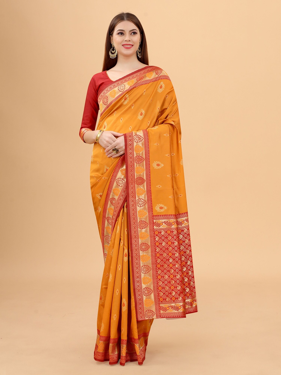 

INDI AVTAAR Gold & Red Woven Design Zari Silk Cotton Banarasi Saree