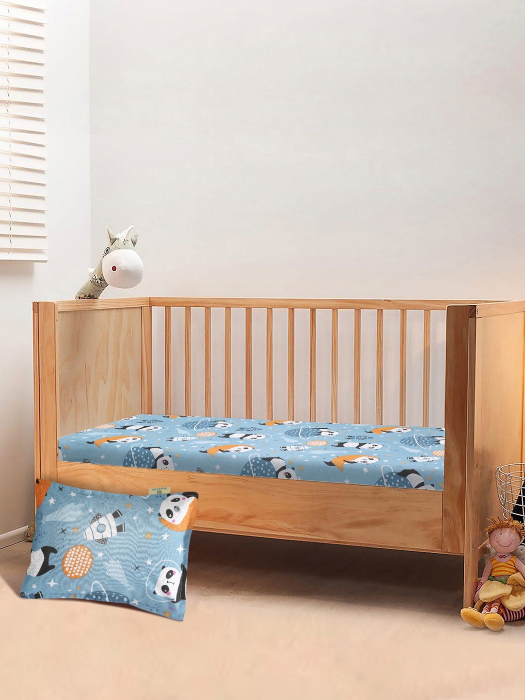 

KLOTTHE Unisex Kids Blue 300 TC Pure Cotton Fitted Crib Bedsheet with Pillow cover