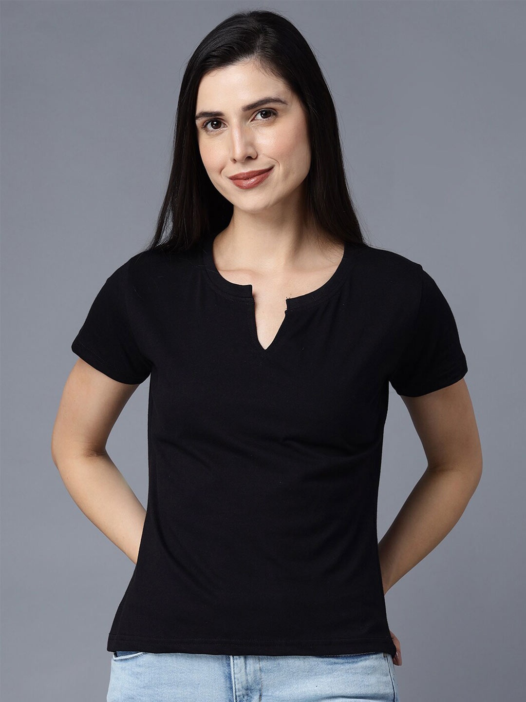 

THE EG STORE Women Black & dark sapphire T-shirt
