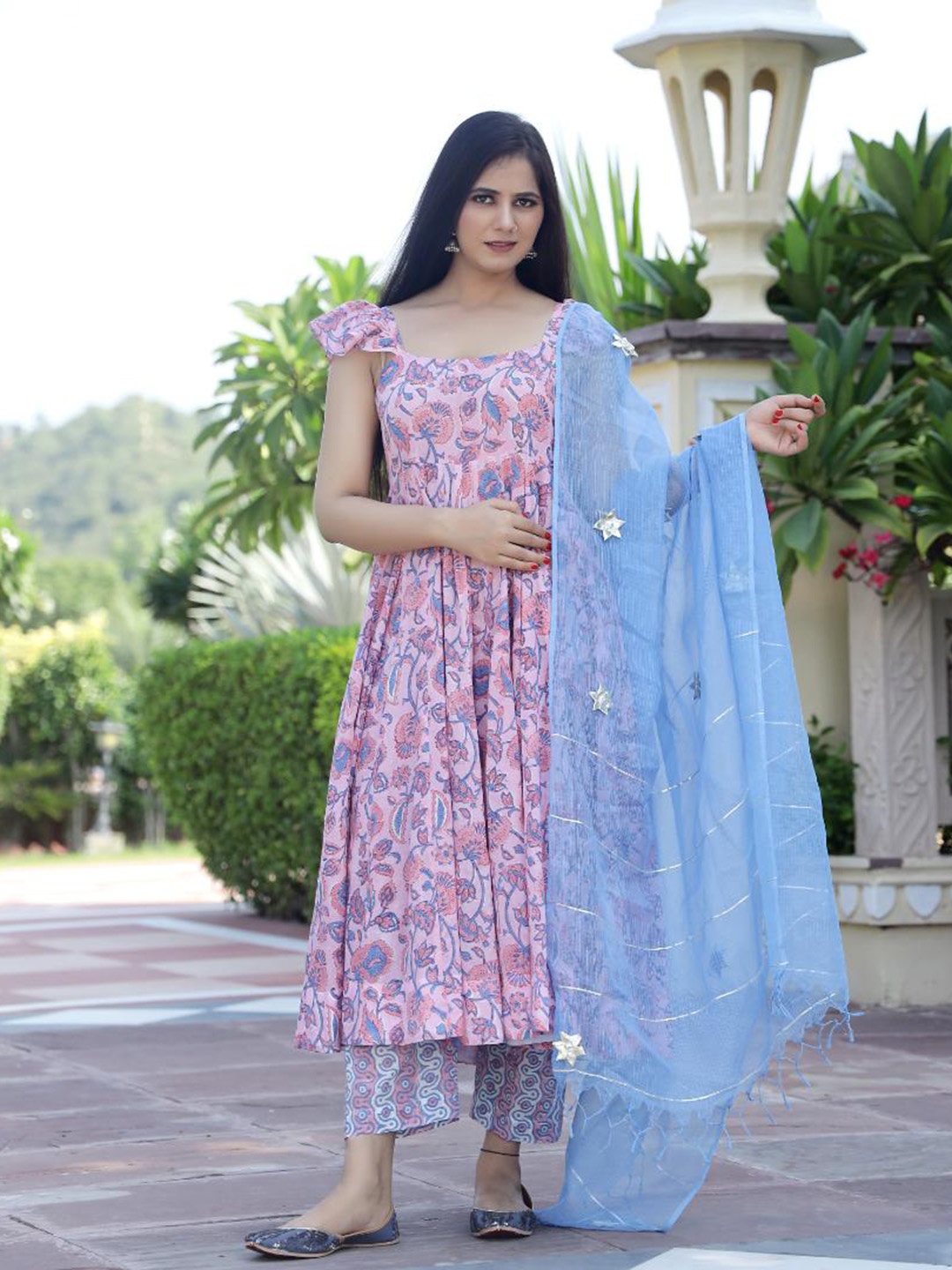 

Baisacrafts Women Pink Floral Handblock Printed Pure Cotton Kurta with Trouser & Dupatta