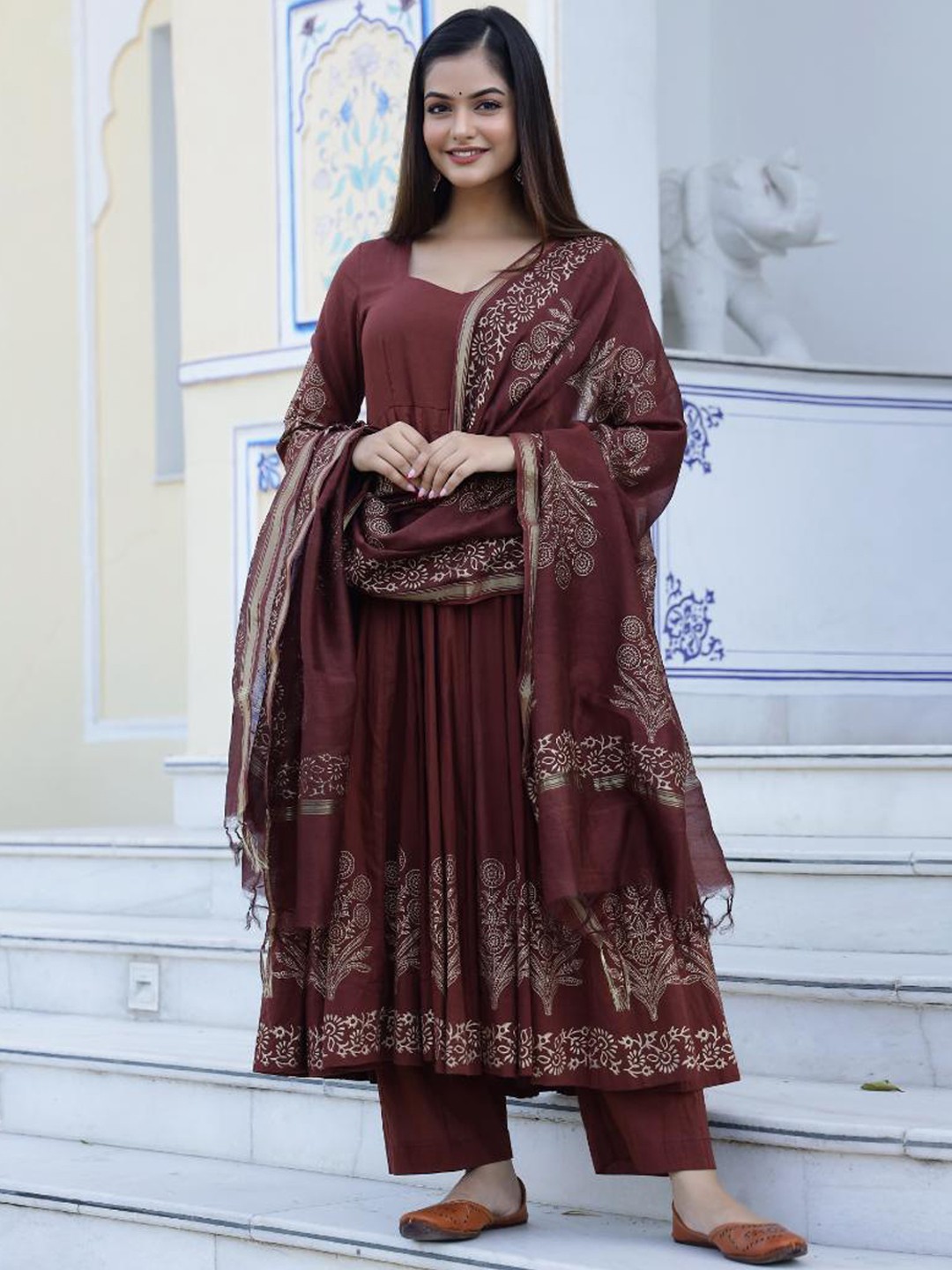 

Baisacrafts Women Coffee Brown Golden Handblock Printed Kurta & Trousers with Dupatta