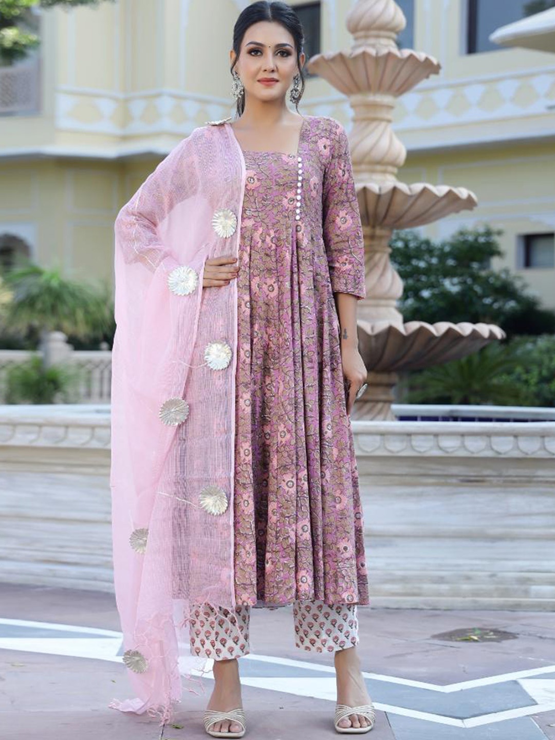 

Baisacrafts Women Peach Handblock Printed Pure Cotton Kurta with Trouser & Dupatta