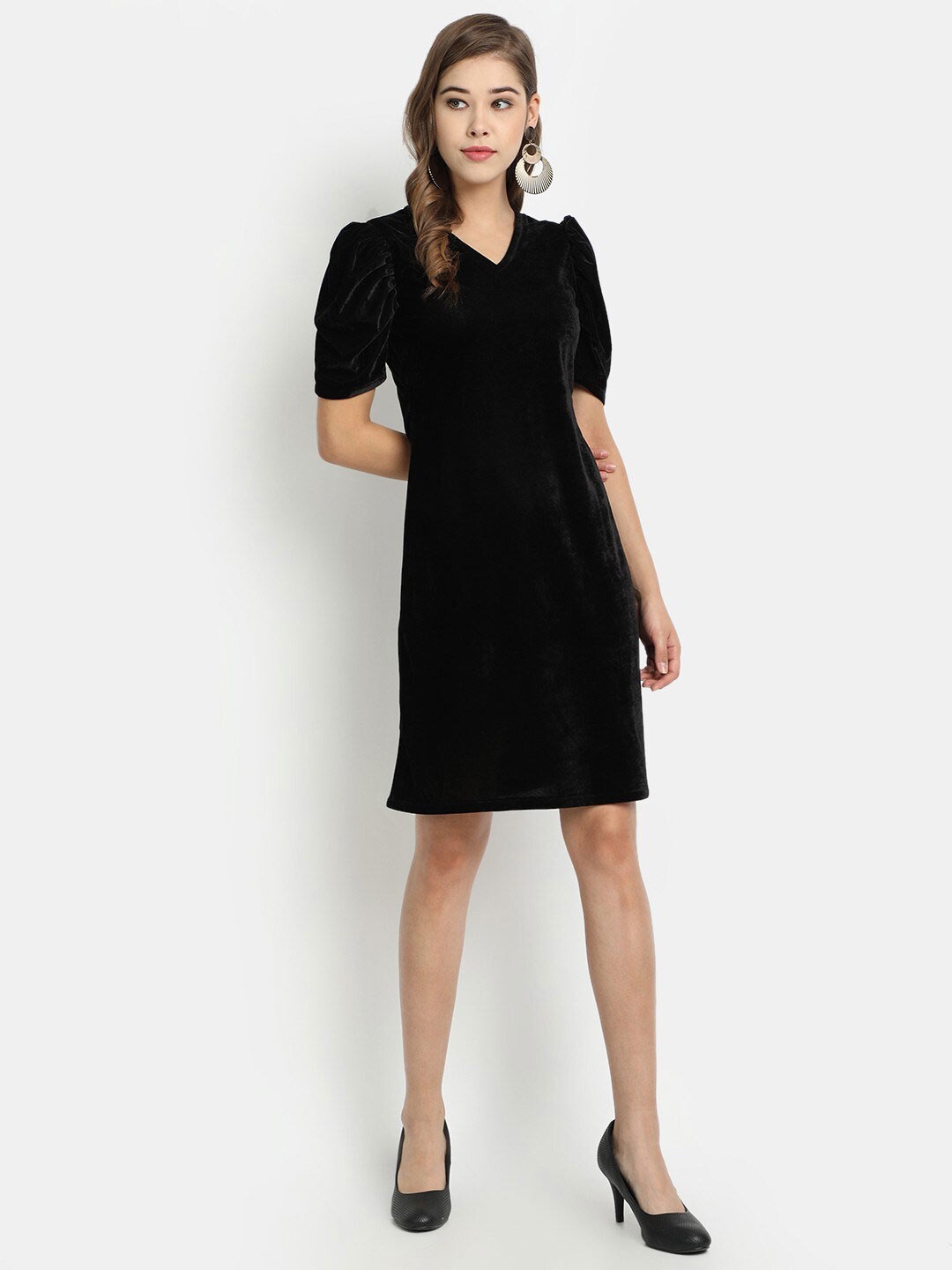 

Golden Kite Black Velvet Sheath Dress