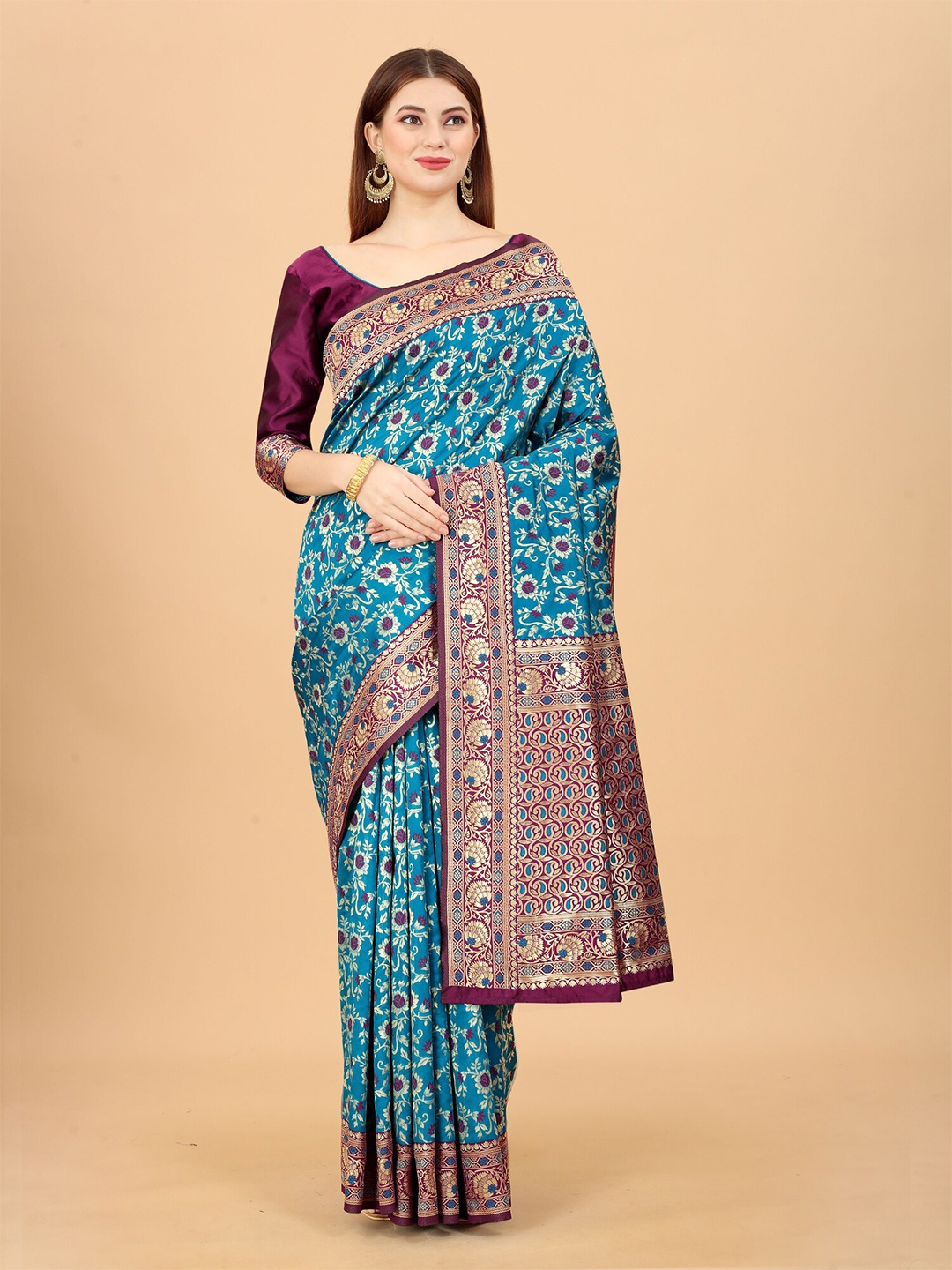 

INDI AVTAAR Blue & Violet Woven Design Zari Silk Cotton Banarasi Saree