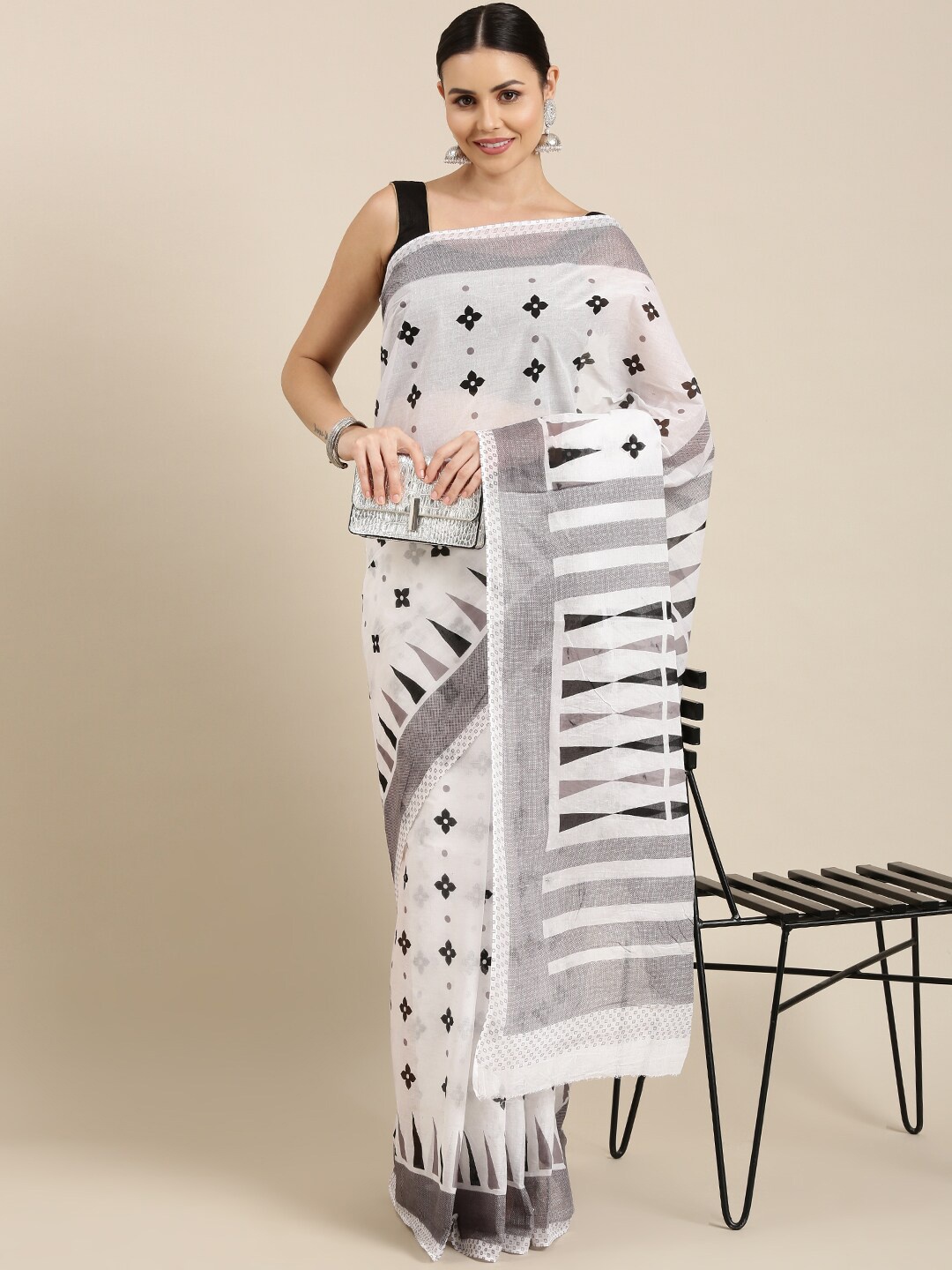 

The Chennai Silks Women Off White & Grey Floral Pure Cotton Fusion Saree