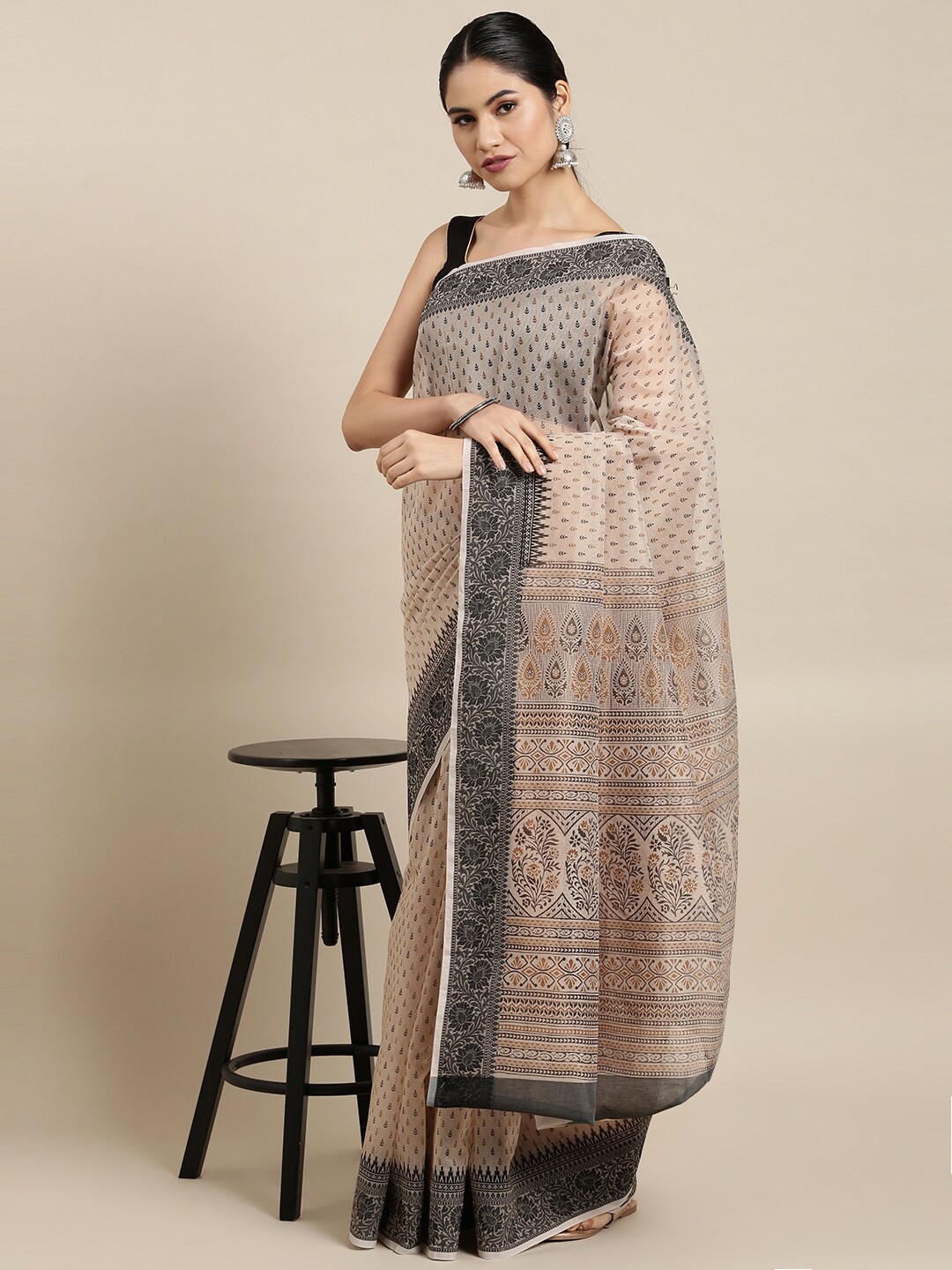 

The Chennai Silks Beige & Black Floral Supernet Fusion Kota Saree