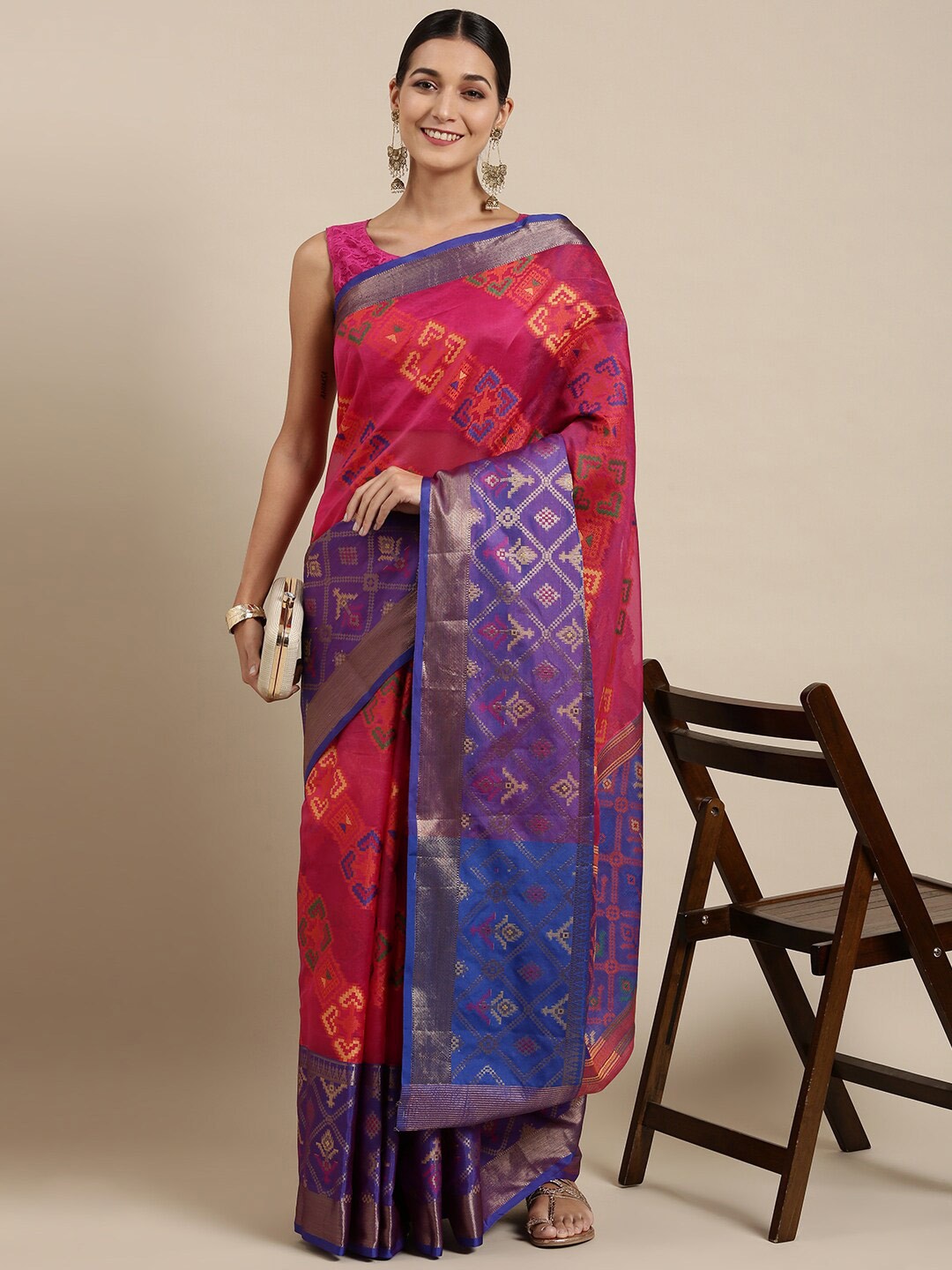 

The Chennai Silks Pink & Navy Blue Zari Organza Fusion Banarasi Saree