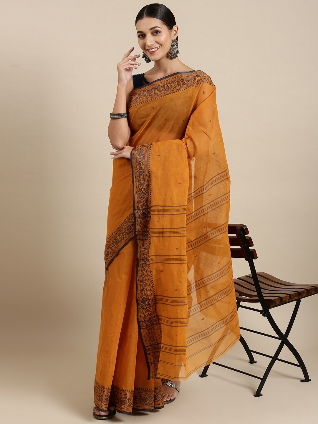 

The Chennai Silks Mustard & Black Woven Design Pure Cotton Fusion Taant Saree