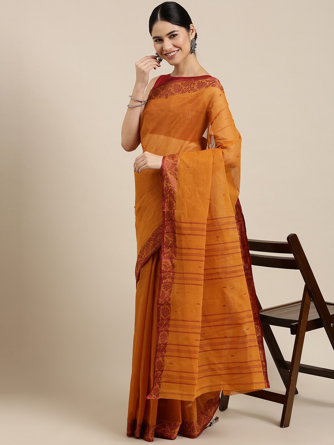 

The Chennai Silks Mustard & Copper-Toned Woven Design Pure Cotton Fusion Taant Saree