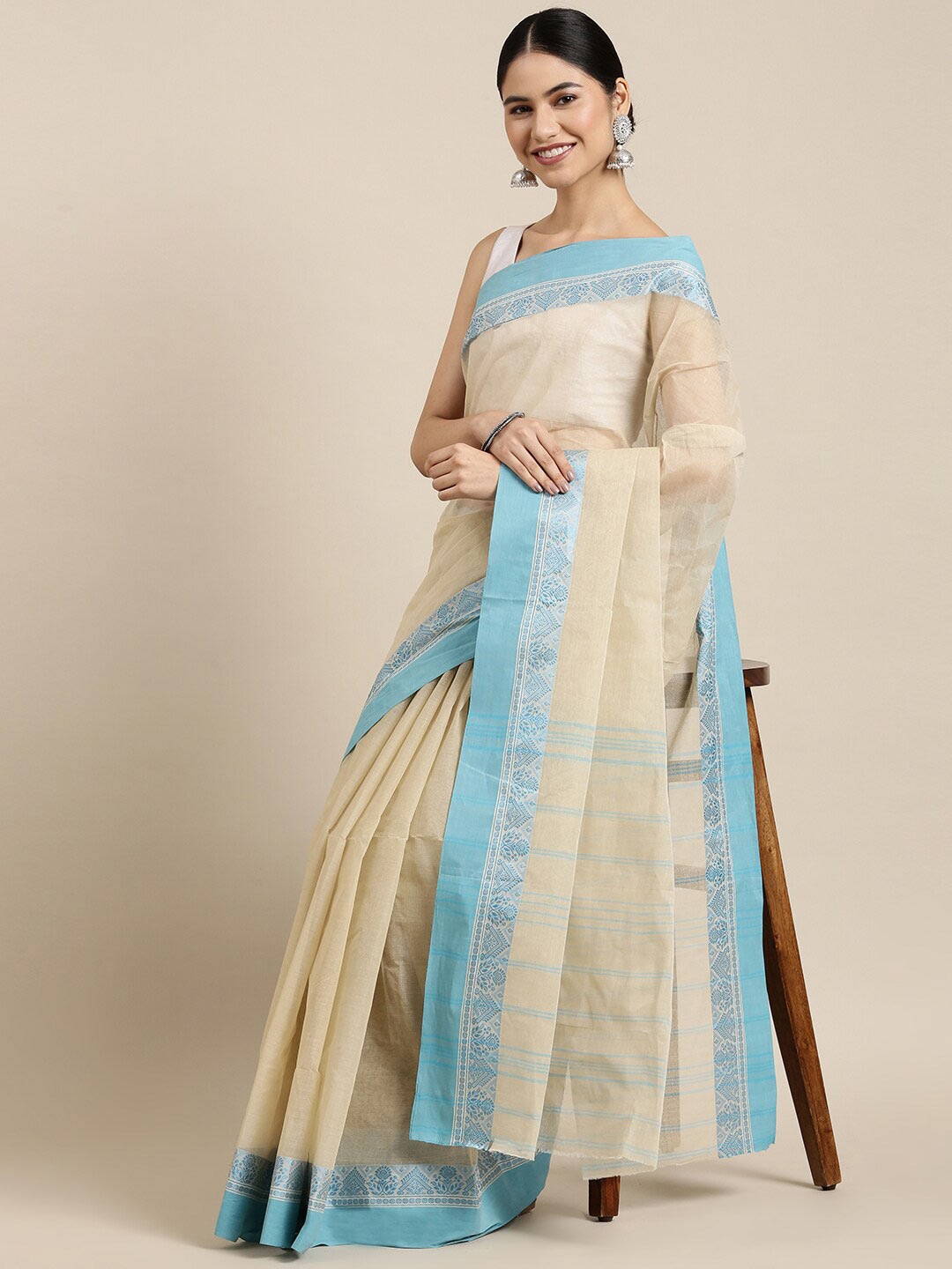 

The Chennai Silks Beige & Blue Pure Cotton Fusion Taant Saree