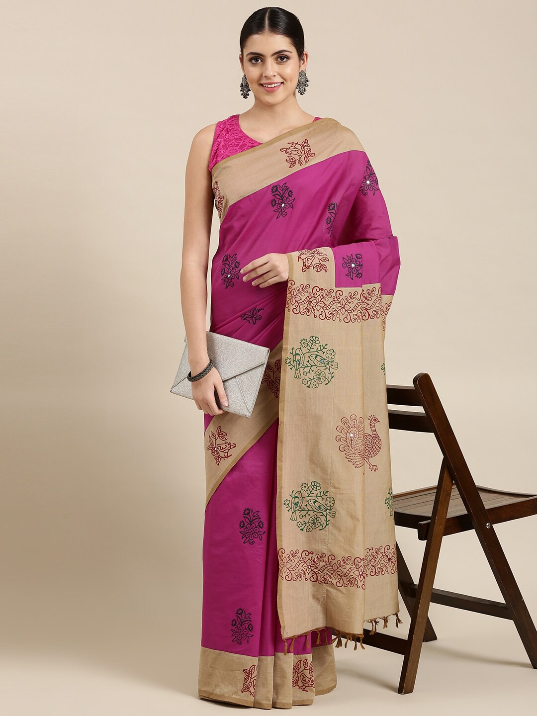

The Chennai Silks Magenta & Beige Floral Mirror Work Block Print Saree
