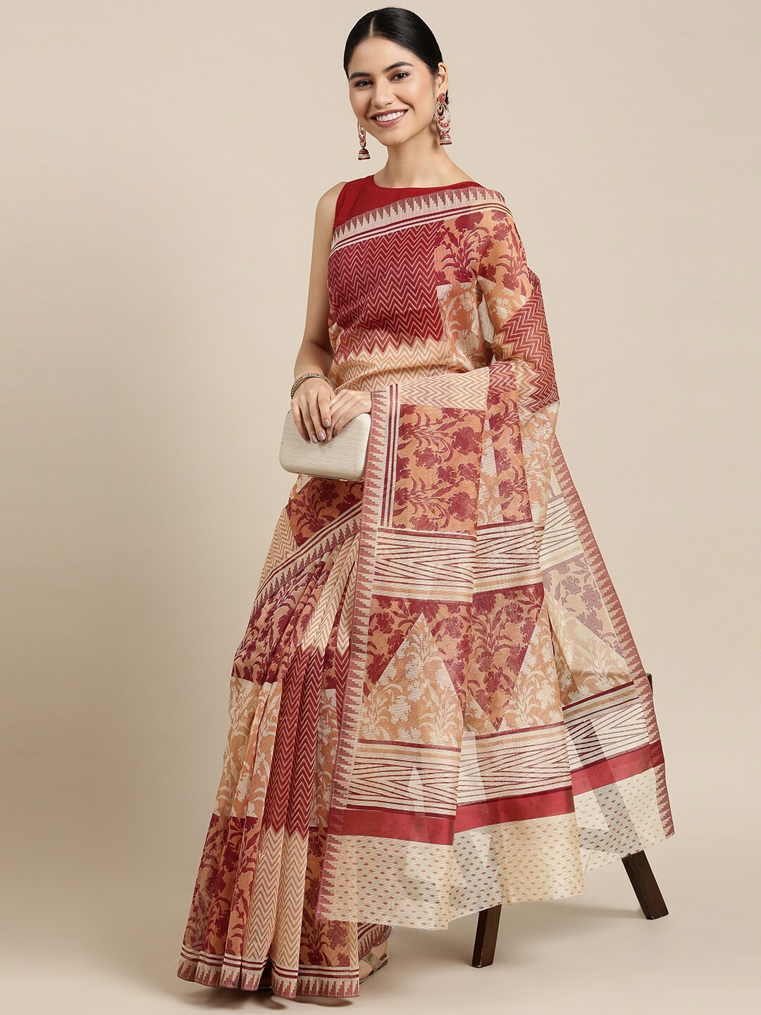 

The Chennai Silks Red & Cream-Coloured Floral Supernet Fusion Kota Saree