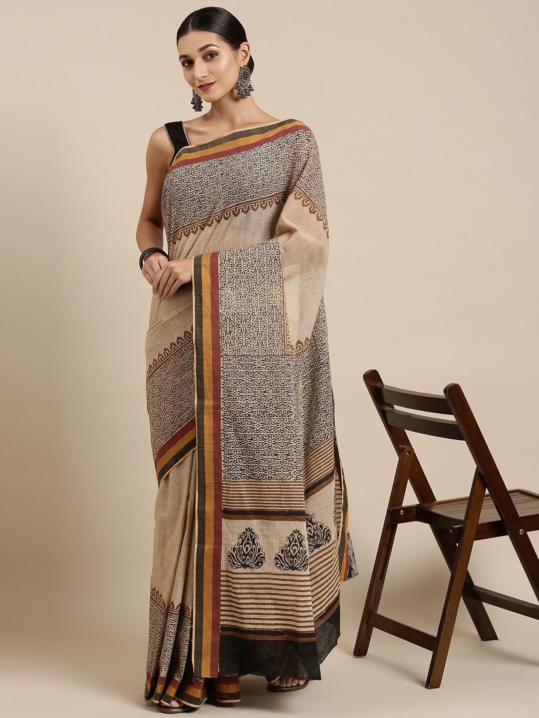 

The Chennai Silks Beige & Black Floral Pure Cotton Chanderi Saree