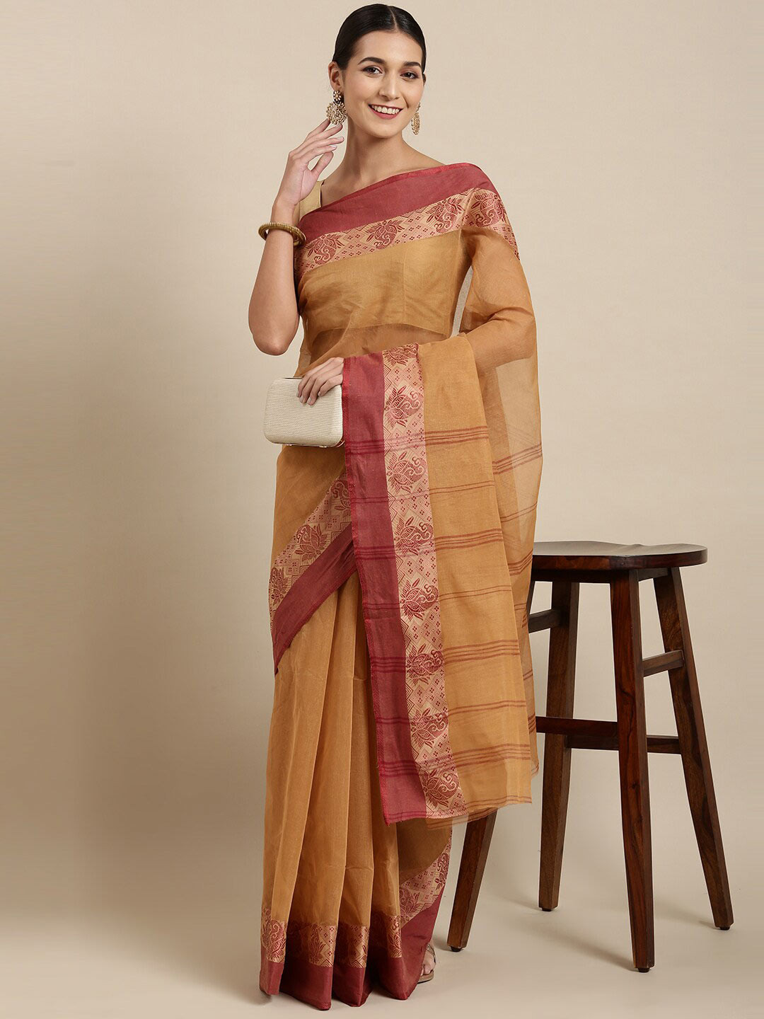 

The Chennai Silks Coffee Brown & Red Pure Cotton Taant Saree